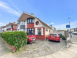 3 Bedroom Semi-detached House For Sale In Sidcup, Kent