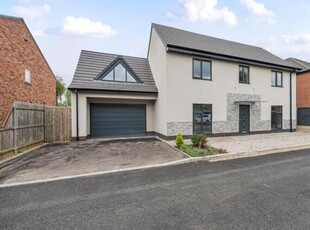 5 Bedroom Detached House For Sale In Long Eaton, Derbyshire