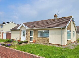 Bungalow for sale in Curlew Road, Rest Bay, Porthcawl CF36