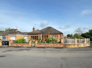 Detached bungalow for sale in Newfield Avenue, Kenilworth CV8