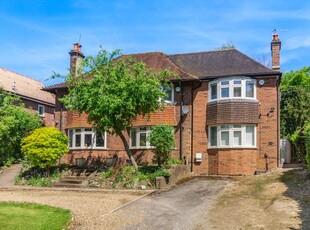 Detached house for sale in London Road East, Amersham HP7