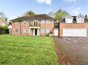 Detached house for sale in Whitefields Road, Solihull B91