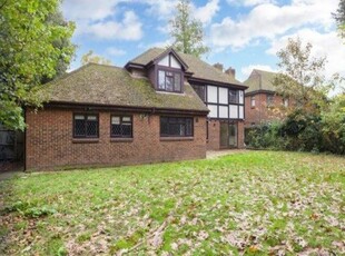 Detached house to rent in Chadworth Way, Esher KT10