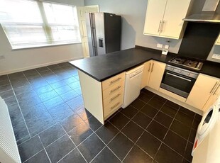 End terrace house to rent in Stanifield Lane, Farington, Leyland PR25