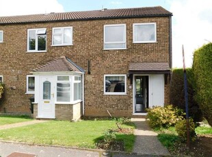 End terrace house to rent in Thistledown, Gravesend DA12