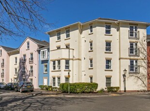 Flat to rent in Ashbourne Court, Winton Close, Winchester SO22