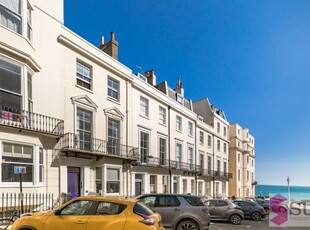 Flat to rent in Belgrave Place, Brighton, East Sussex BN2