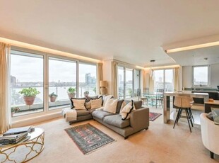 Flat to rent in Chelsea Crescent, Chelsea Harbour, London SW10