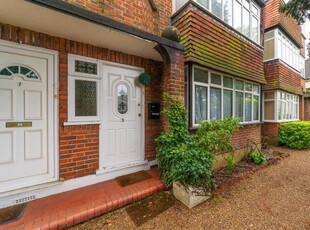 Flat to rent in Coombe Court, South Croydon, Croydon CR0