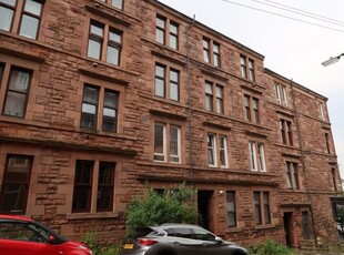 Flat to rent in Craig Road, Glasgow G44