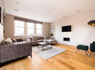 Flat to rent in Elm Park Gardens, London SW10