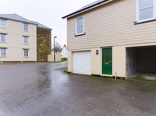 Flat to rent in Laity Fields, Camborne TR14