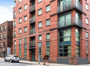 Flat to rent in Lower Ormond Street, Manchester, Greater Manchester M1