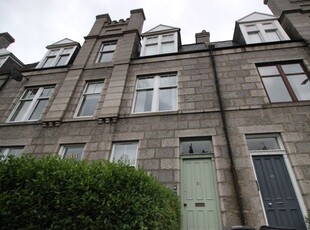 Flat to rent in St Swithin Street, Aberdeen AB10