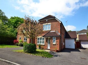 Link-detached house to rent in Leverkusen Road, Bracknell, Berkshire RG12