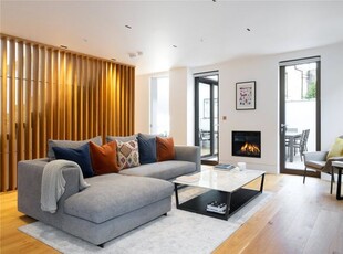 Mews house to rent in Hippodrome Place, London W11