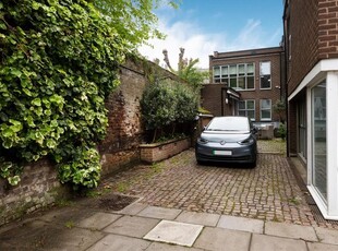 Property to rent in Prince Arthur Mews, Hampstead Village NW3