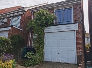 Semi-detached house to rent in Harrington Place, Brighton BN1