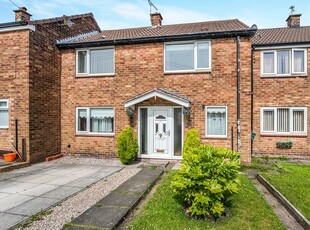 Terraced house to rent in Fern Close, Skelmersdale, Lancashire WN8