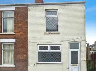 Terraced house to rent in Saunders Street, Grimsby, South Humberside DN31