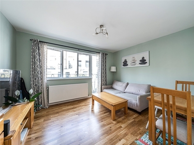 2 bedroom property for sale in Moreton Place, London, SW1V