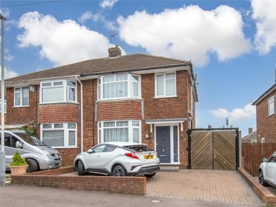 3 Bedroom Semi-detached House For Sale In Luton