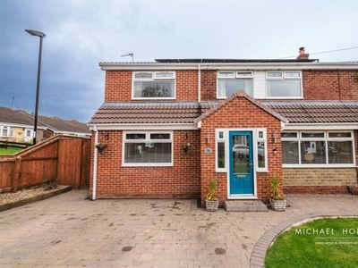 4 Bedroom Semi-detached House For Sale In Silksworth