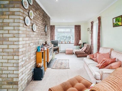 2 Bedroom Flat For Sale In Watton At Stone