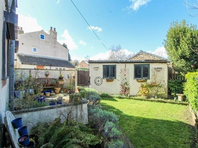3 Bedroom Cottage For Sale In Outwood