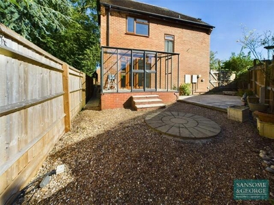 3 Bedroom Detached House For Sale In Newbury, Hampshire