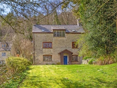 3 Bedroom Detached House For Sale In Painswick