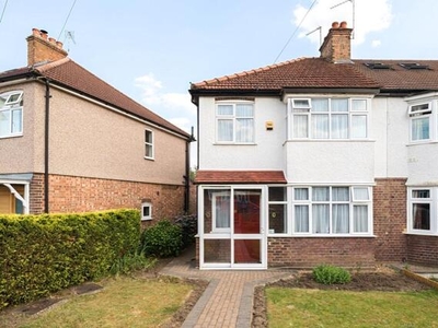 3 Bedroom Semi-detached House For Sale In Isleworth, Middlesex