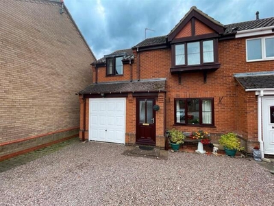 3 Bedroom Semi-detached House For Sale In Pinchbeck
