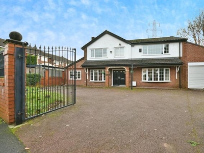 4 Bedroom Detached House For Sale In Hyde, Greater Manchester