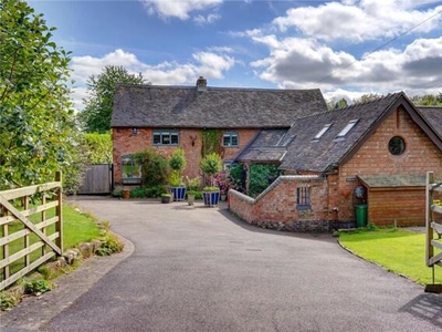 4 Bedroom Detached House For Sale In Lickey End, Worcestershire