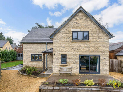 4 Bedroom Detached House For Sale In Stroud