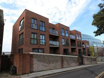 4 Bedroom Flat For Sale In Mighell Street