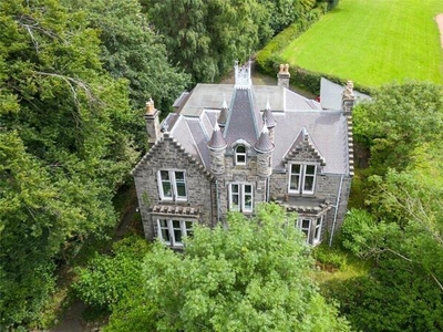 5 Bedroom Detached House For Sale In Park Place, Dunfermline