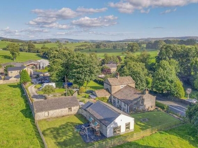 5 Bedroom Semi-detached House For Sale In Coniston Cold