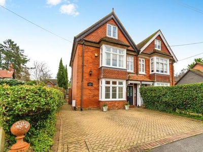 5 Bedroom Semi-detached House For Sale In Lyndhurst, Hampshire