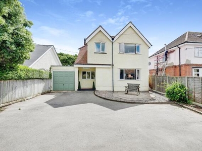 6 Bedroom Detached House For Sale In New Milton