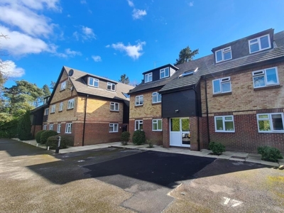 1 Bed Flat/Apartment For Sale in Henley- On- Thames, Oxfordshire, RG9 - 5281798