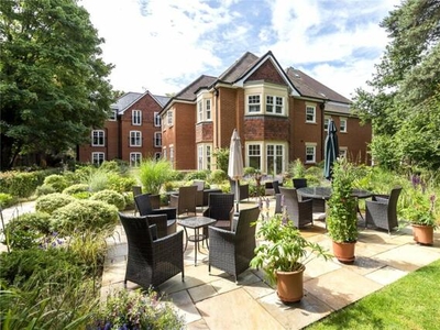 1 Bedroom Apartment For Rent In Crowthorne, Berkshire