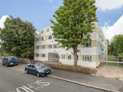 1 Bedroom Apartment For Sale In Dulwich, London