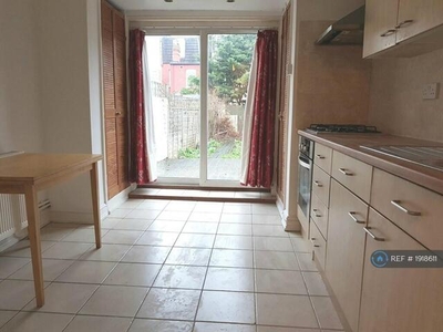 1 Bedroom Flat For Rent In Turnpike Lane