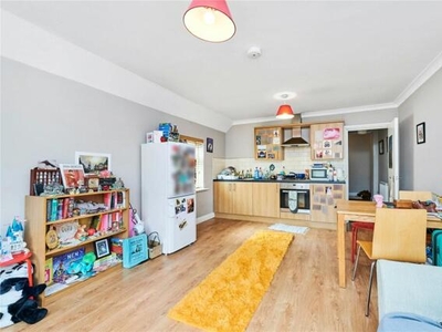 1 Bedroom Flat For Sale In Tulse Hill, London