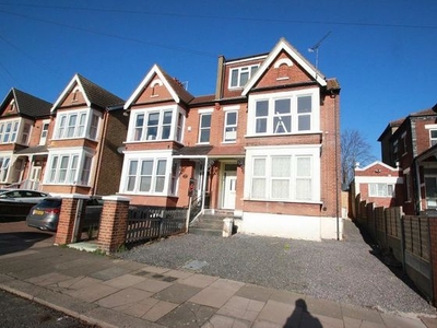 1 bedroom ground floor flat for sale Southend-on-sea, SS1 2RU