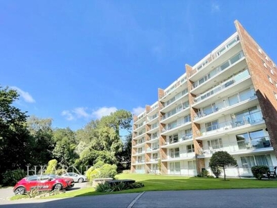2 Bedroom Apartment For Sale In Branksome Dene Chine, Bournemouth