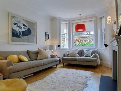 2 Bedroom Apartment For Sale In Marylebone, London