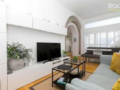 2 Bedroom Apartment For Sale In The Terrace, St. Ives